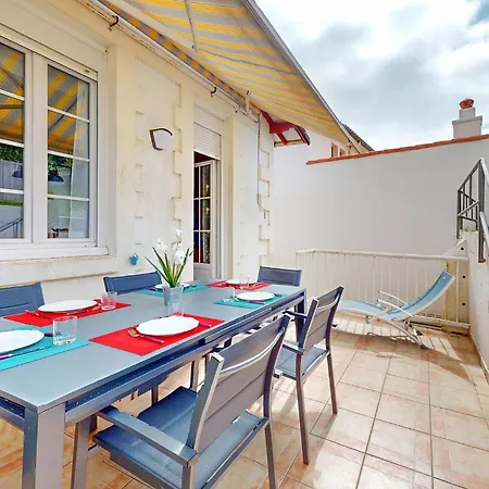 3 Bedroom Beautiful In * Royan