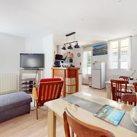 Dom wakacyjny 3 Bedroom Amazing In *