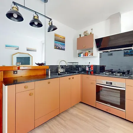 Holiday home 3 Bedroom Amazing In Royan