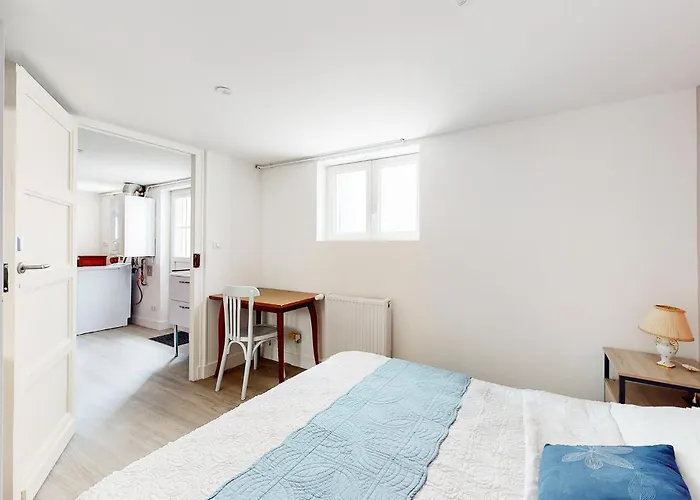 3 Bedroom Amazing In Vakantiehuis *